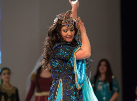 Niosha Nafei Jamali performing a traditional Persian dance