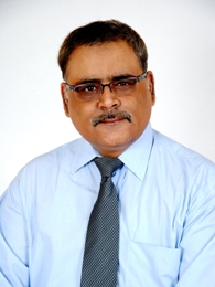 Dr Mahesh Hukmani